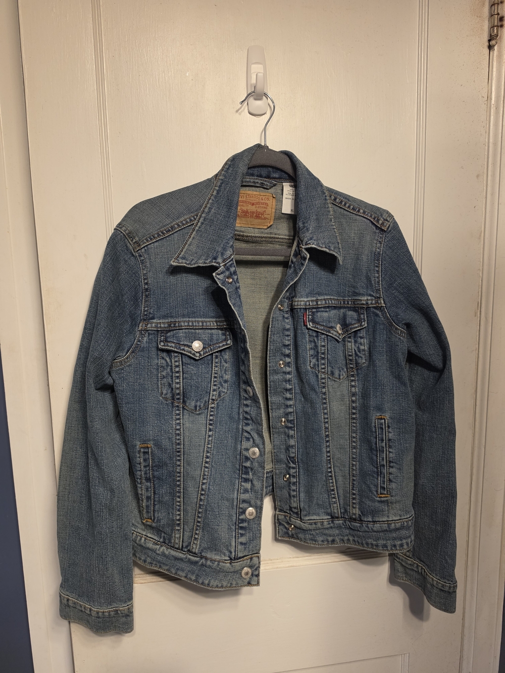 Levi's Light Blue Denim Trucker Jacket